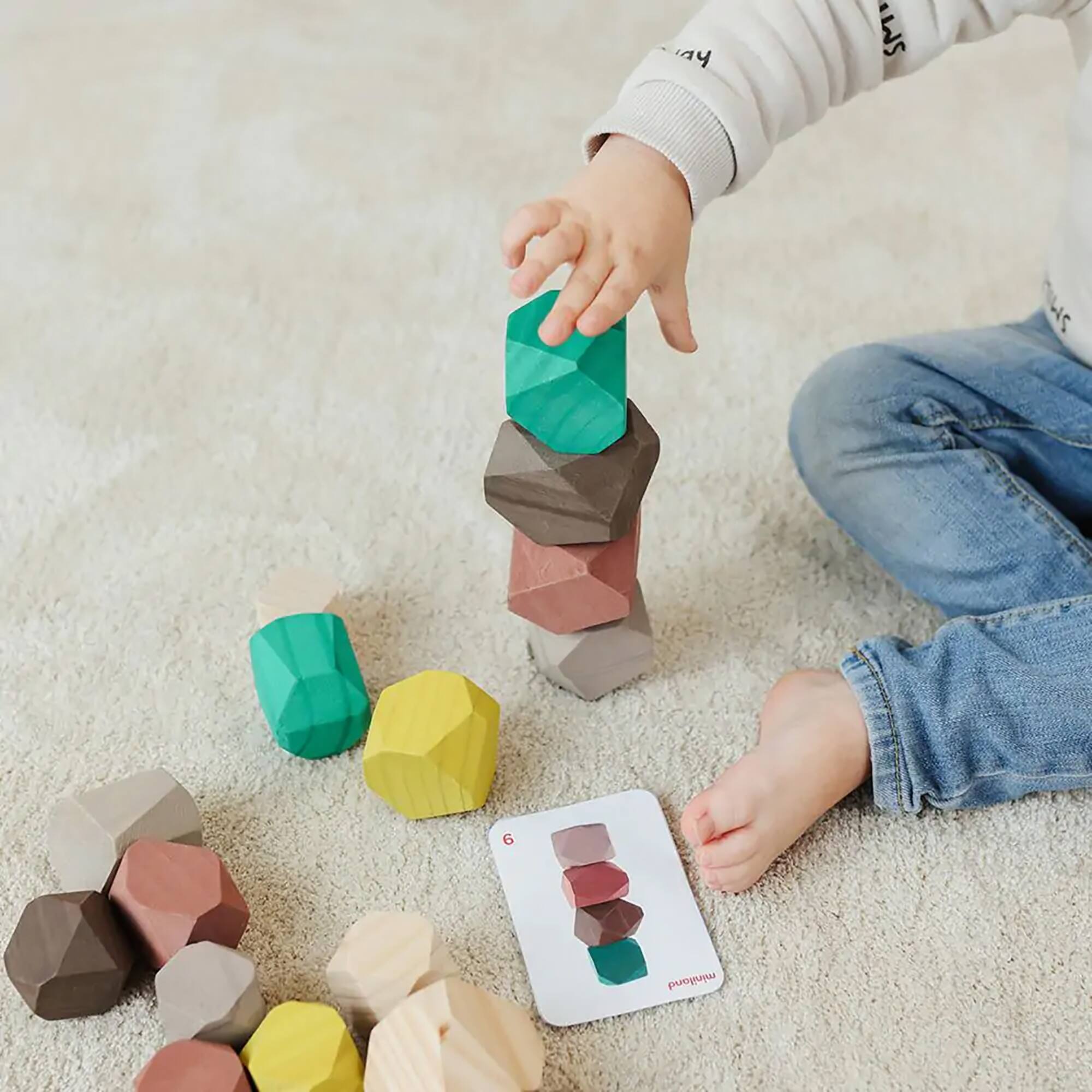 Miniland Towering Wooden Stones